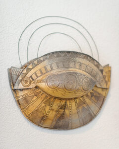 ARTicles Art Gallery Jan Richardson handbuilt stoneware and wire with soda firing