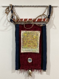 David Greenstein Works - 2013 to present o/c, bubblewrap, fabric, cloth and plastic straps, wire, wood, metal curtain rod, hair scrunchy, packaging, metal ornament