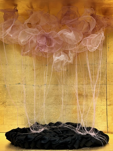  Between Heaven and Earth Installation