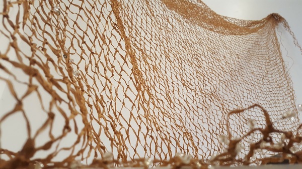 Michelle Mayn Knotted Net (2016) 