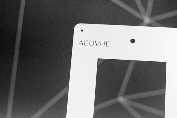  ACUVUE 